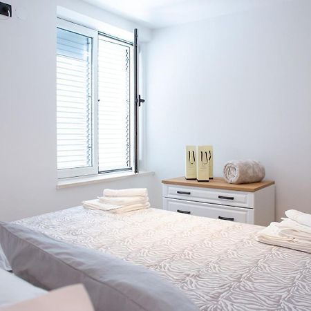 Three Bedroom Apartment With Old Town View - Orlanda'S Apartment Dubrovnik Extérieur photo