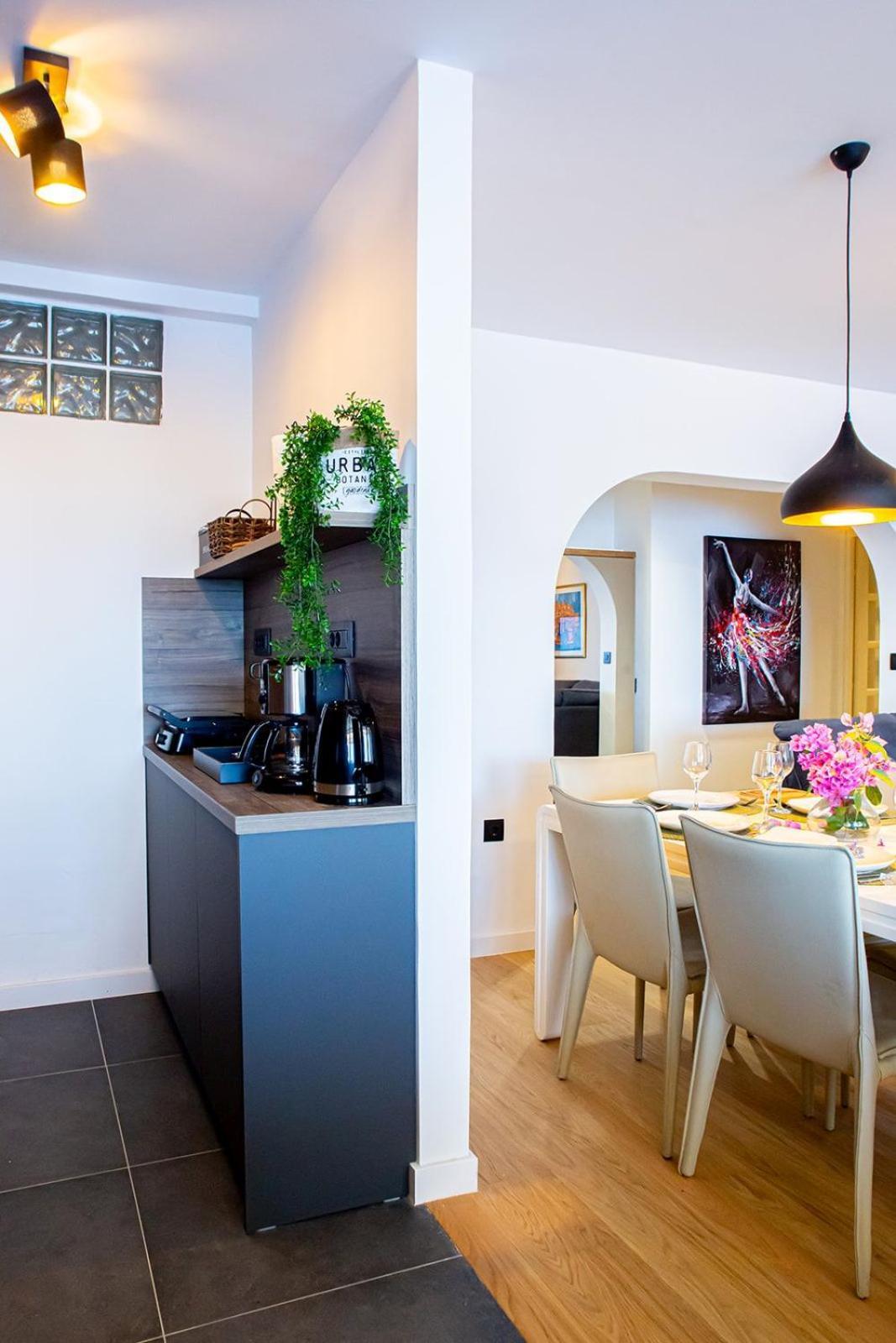 Three Bedroom Apartment With Old Town View - Orlanda'S Apartment Dubrovnik Extérieur photo