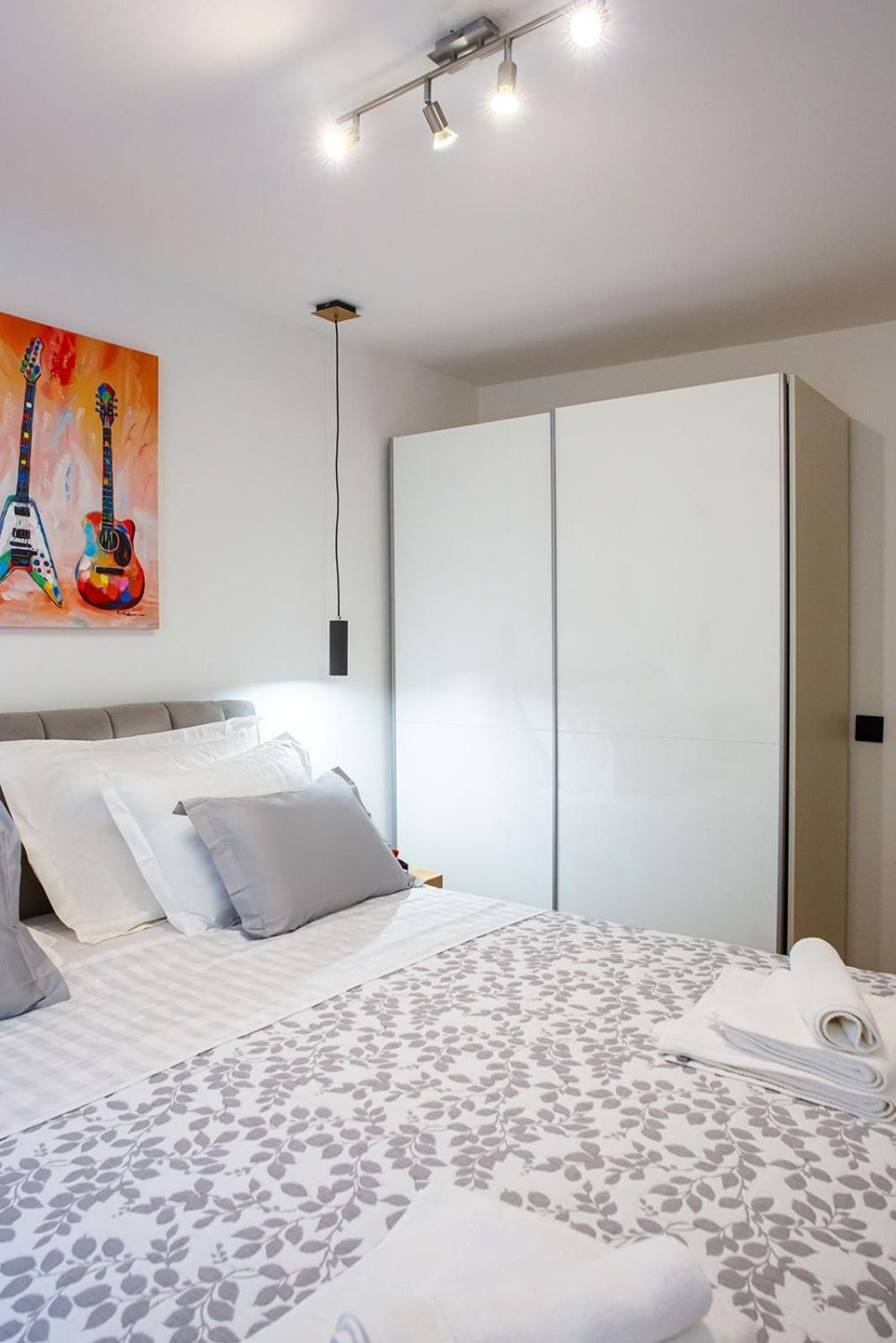 Three Bedroom Apartment With Old Town View - Orlanda'S Apartment Dubrovnik Extérieur photo